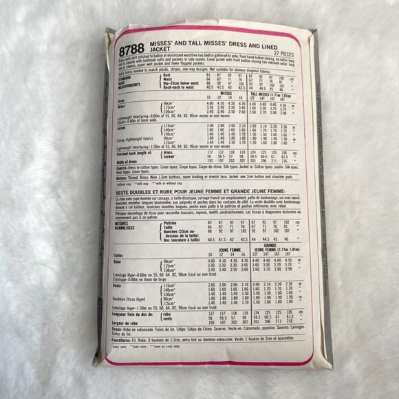 2 Simplicity Sewing Patterns - Picture 3 of 5